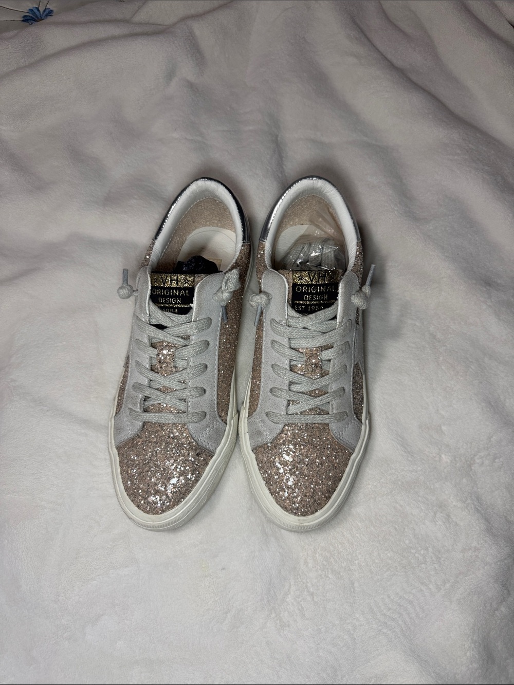 Vintage Havana Glitter Star Sneakers Like New